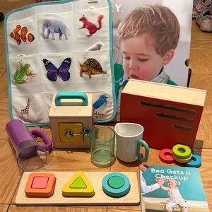 LOVEVERY The Realist 19, 20, 21 months Play Kit